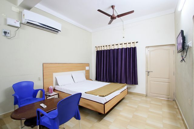 Hotel Pasuparthy Residency